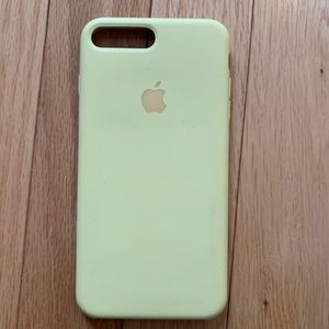 iPhone 7 Plus apple case